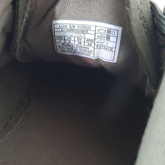 UGG Marin Lace Logo Platform Sneaker Olive Green Women's Size 7 NWOB - Picture 10 of 10